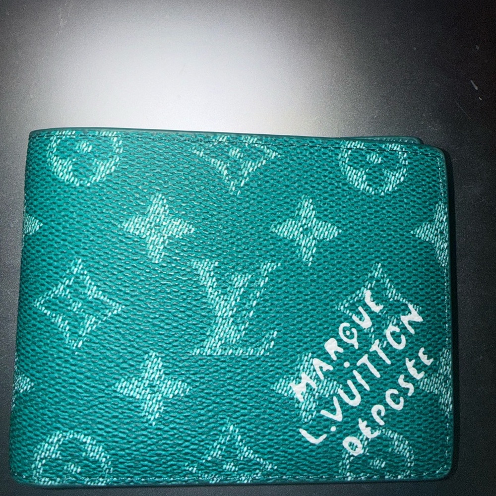 Louis Vuitton Pharrell Green Monogram Heritage Coated Canvas Wallet NWT